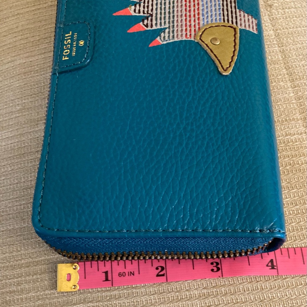 Fossil Blue Wallet with Hedgehog Design - Picture 5 of 5